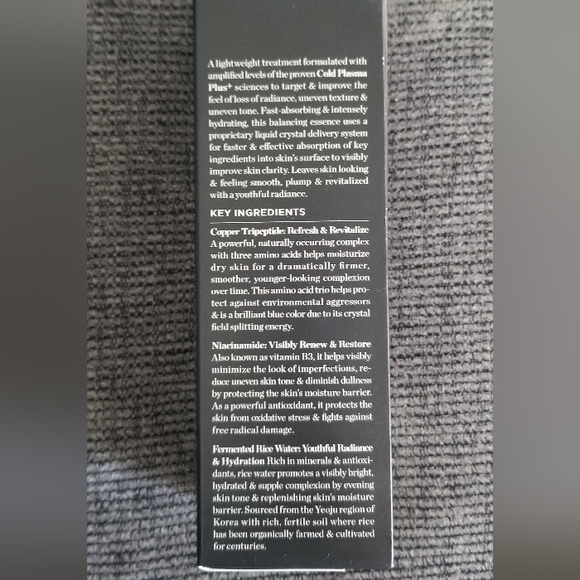 Perricone MD Cold Plasma Plus The Essence - Picture 3 of 3